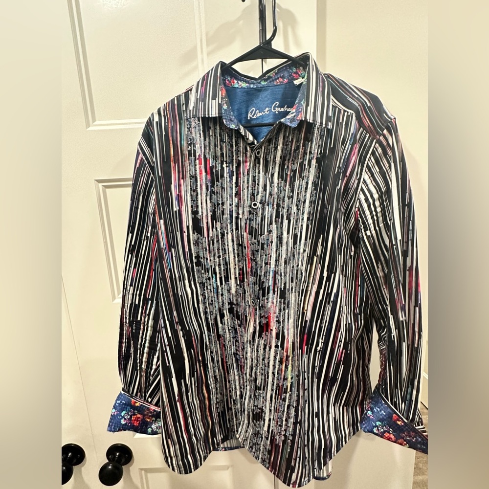 Robert Graham Shirt size L